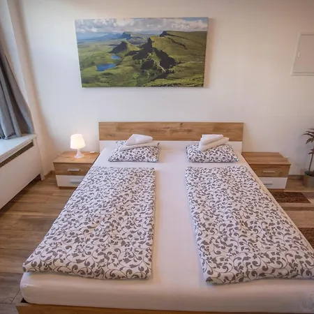 Innsbruck City Apartment + 1 Free Parking Spot Exterior foto
